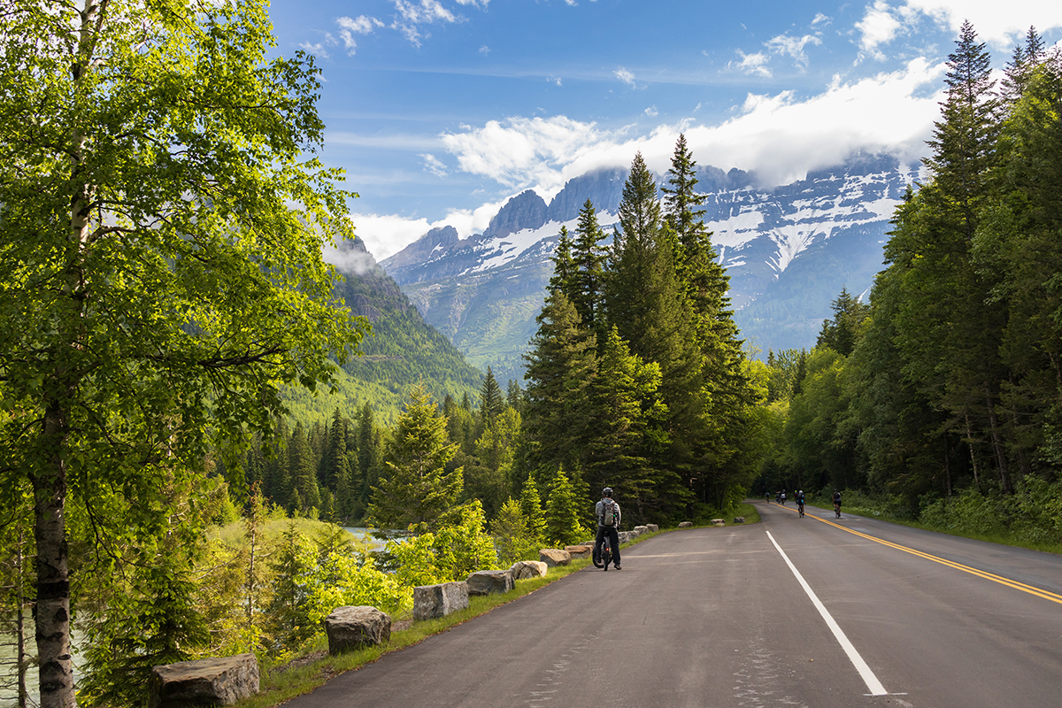 10 Great Places to Stay in Glacier National Park 4