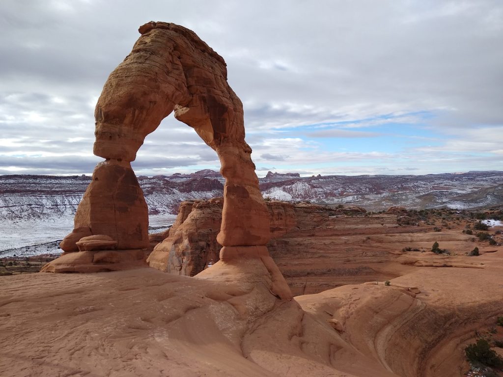 DelicateArch SnowyBackdrop